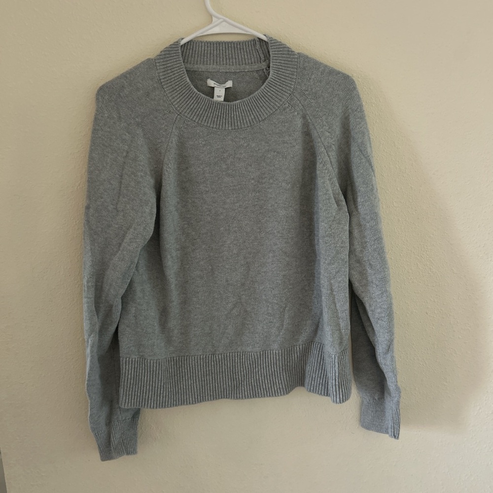Daily Ritual Heather Gray Pullover - Picture 2 of 3
